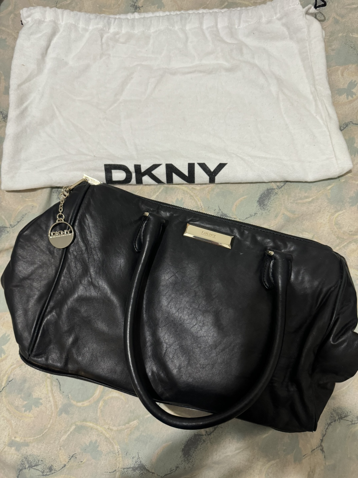 DKNY Black Genuine Leather Handbag thumbnail