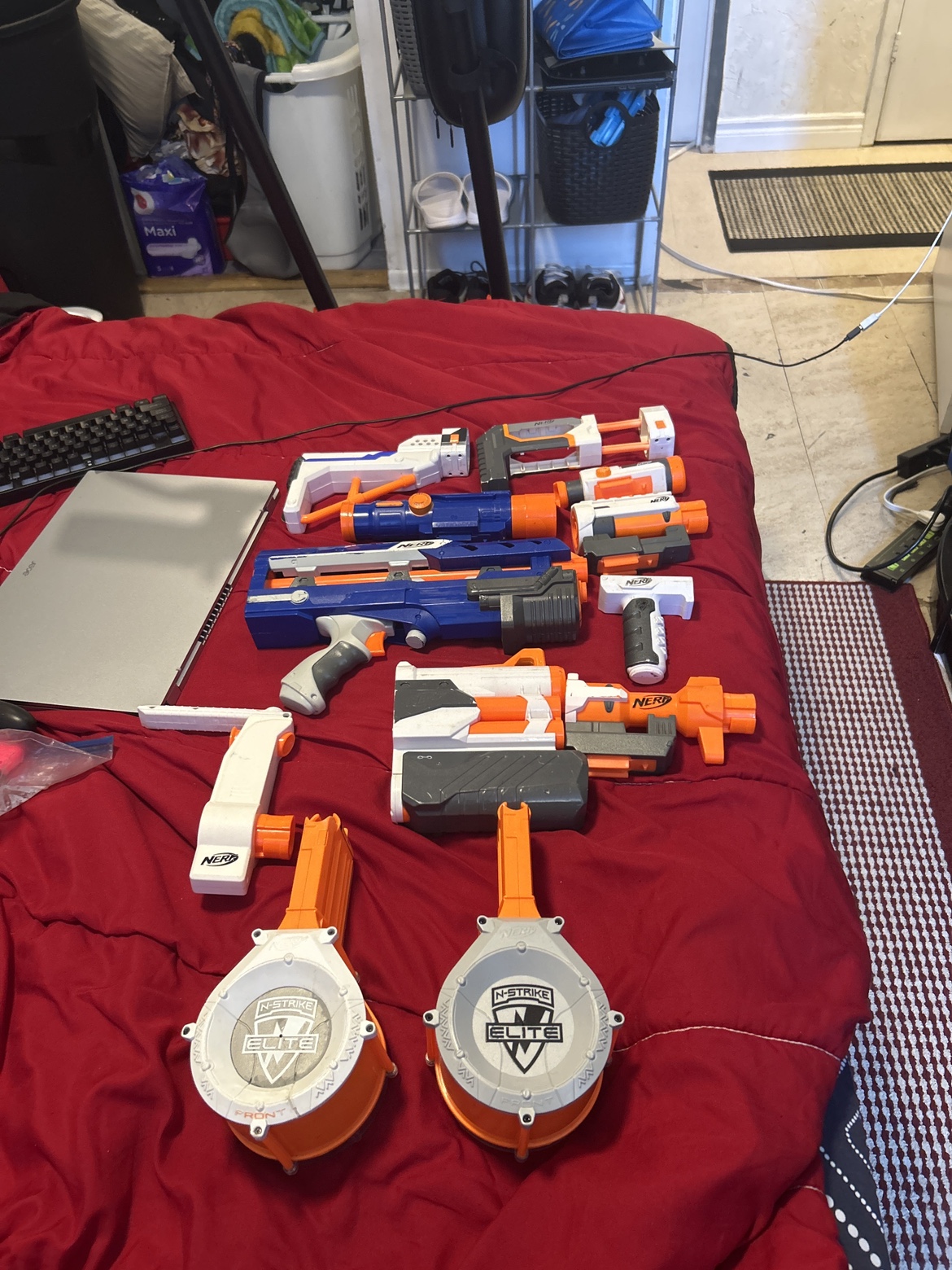Nerf gun accessories and two 25 round magazines