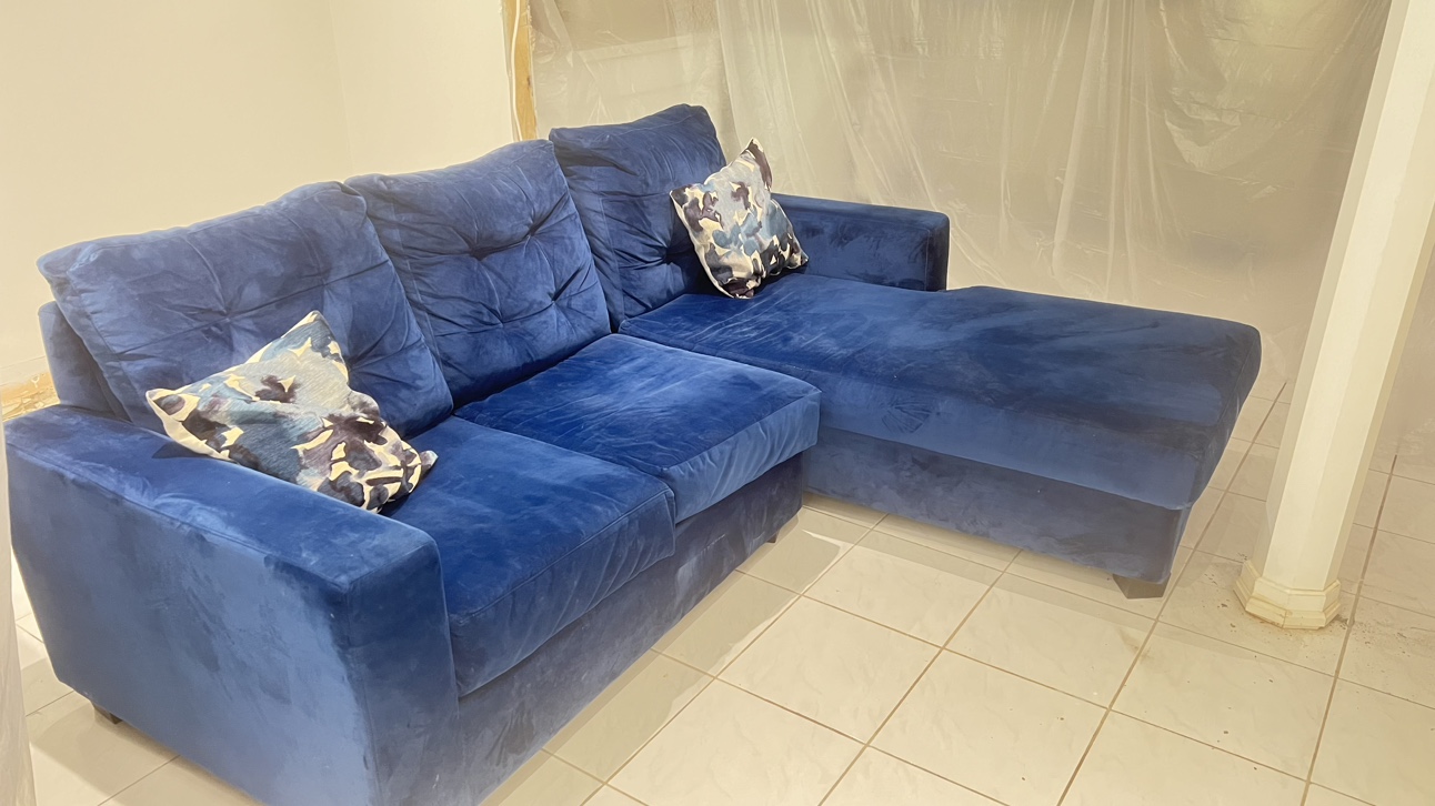 L shaped sofa for sale - photo 2