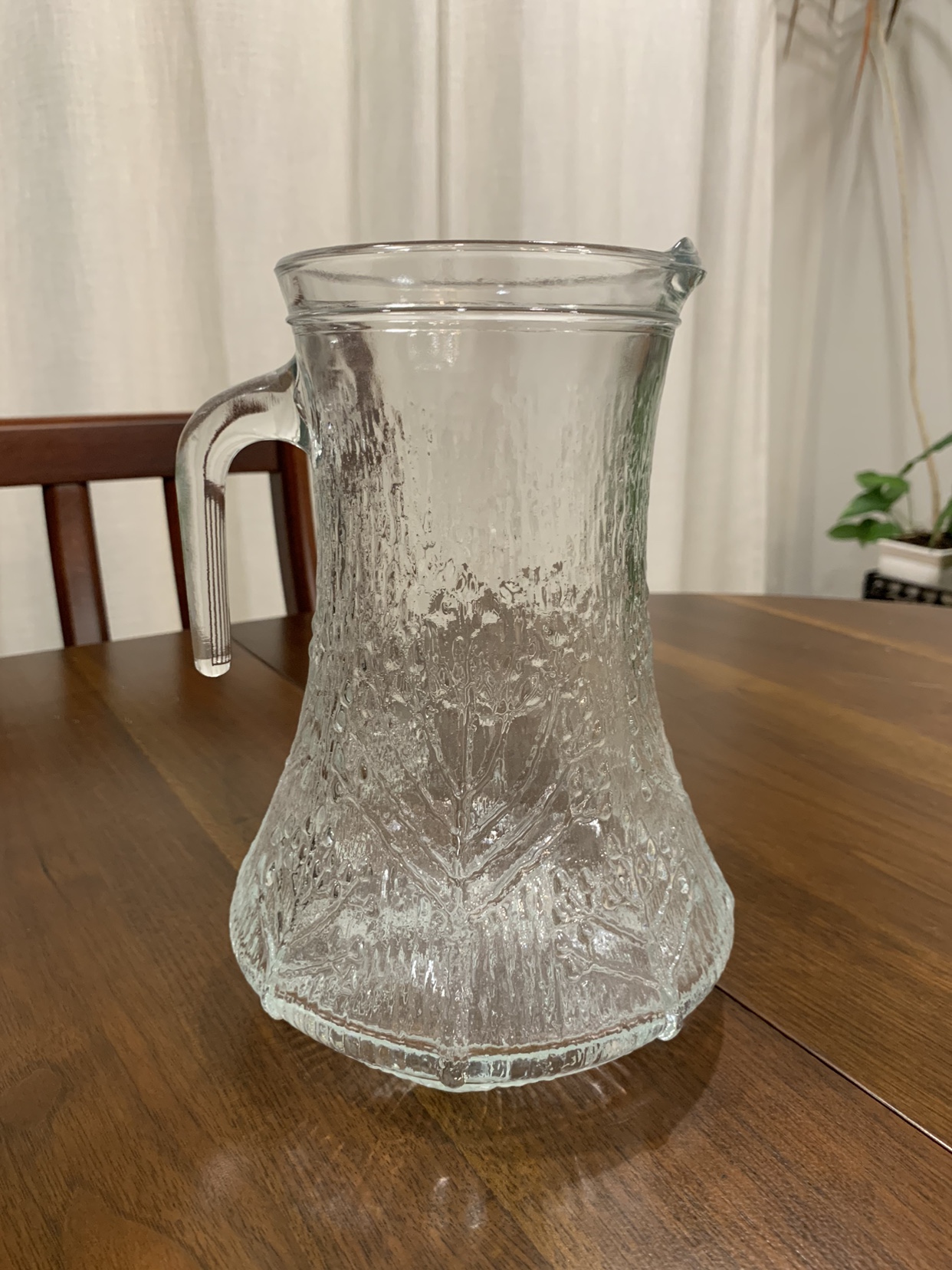 Lasisepat Cow Parsley 6 Cup Crystal Pitcher and Two Glasses image indicator(7)