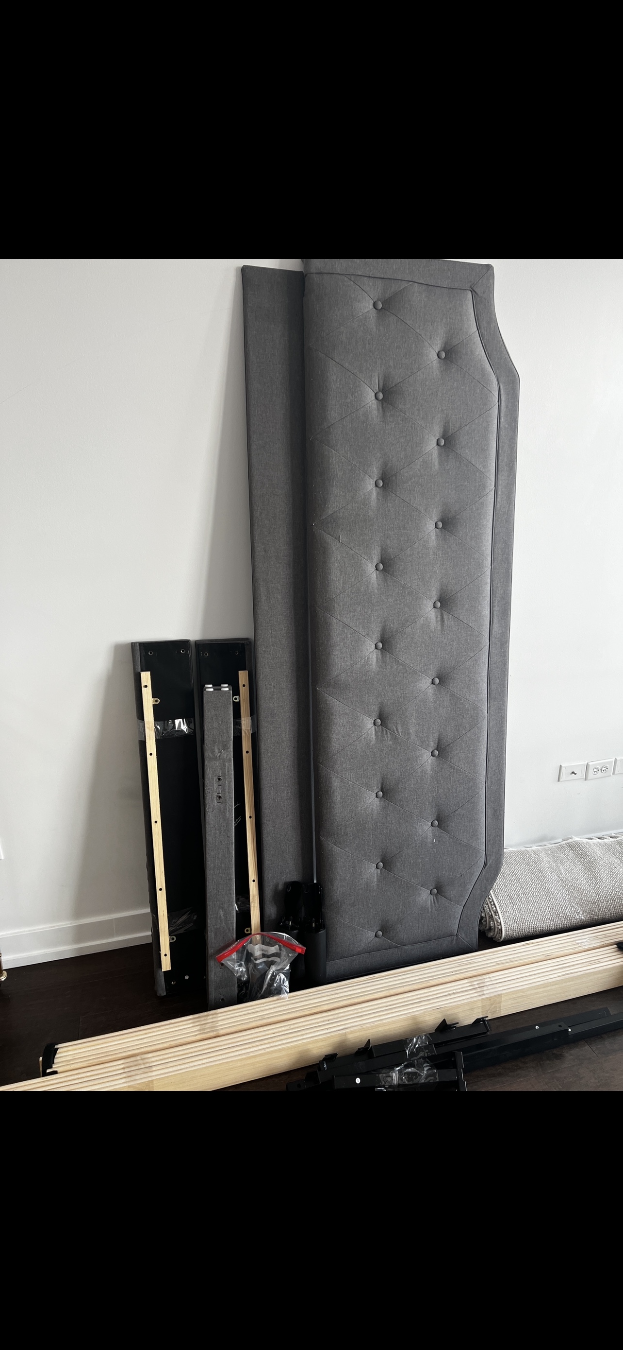 King-size bed frame - photo 3