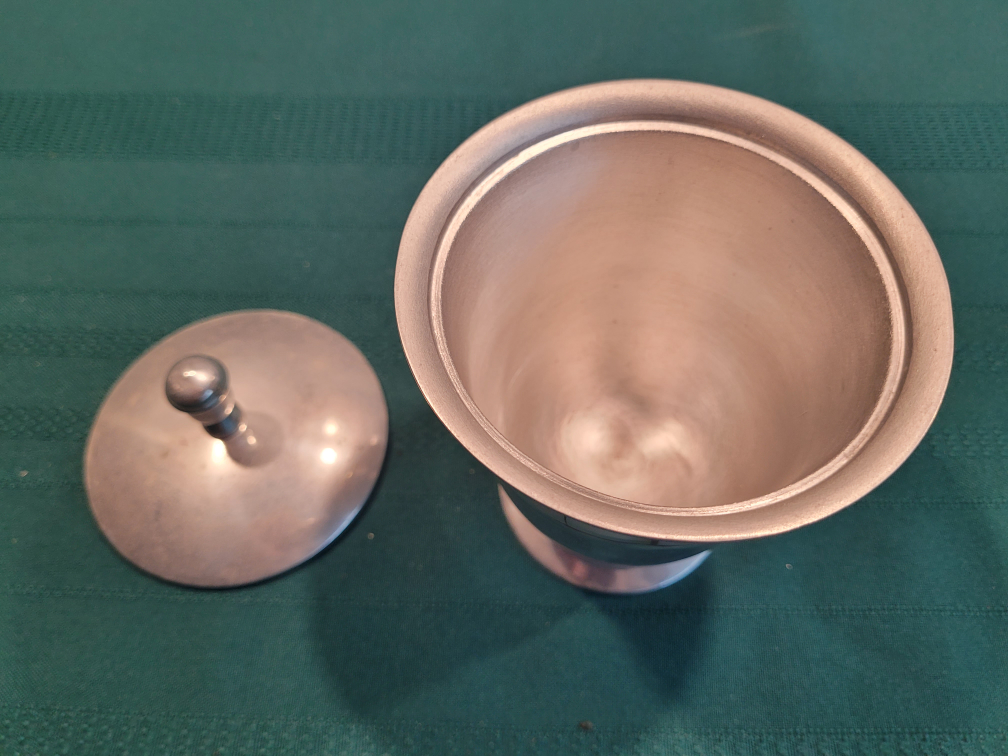 Silver and Mother of Pearl Lidded Jar - photo 2