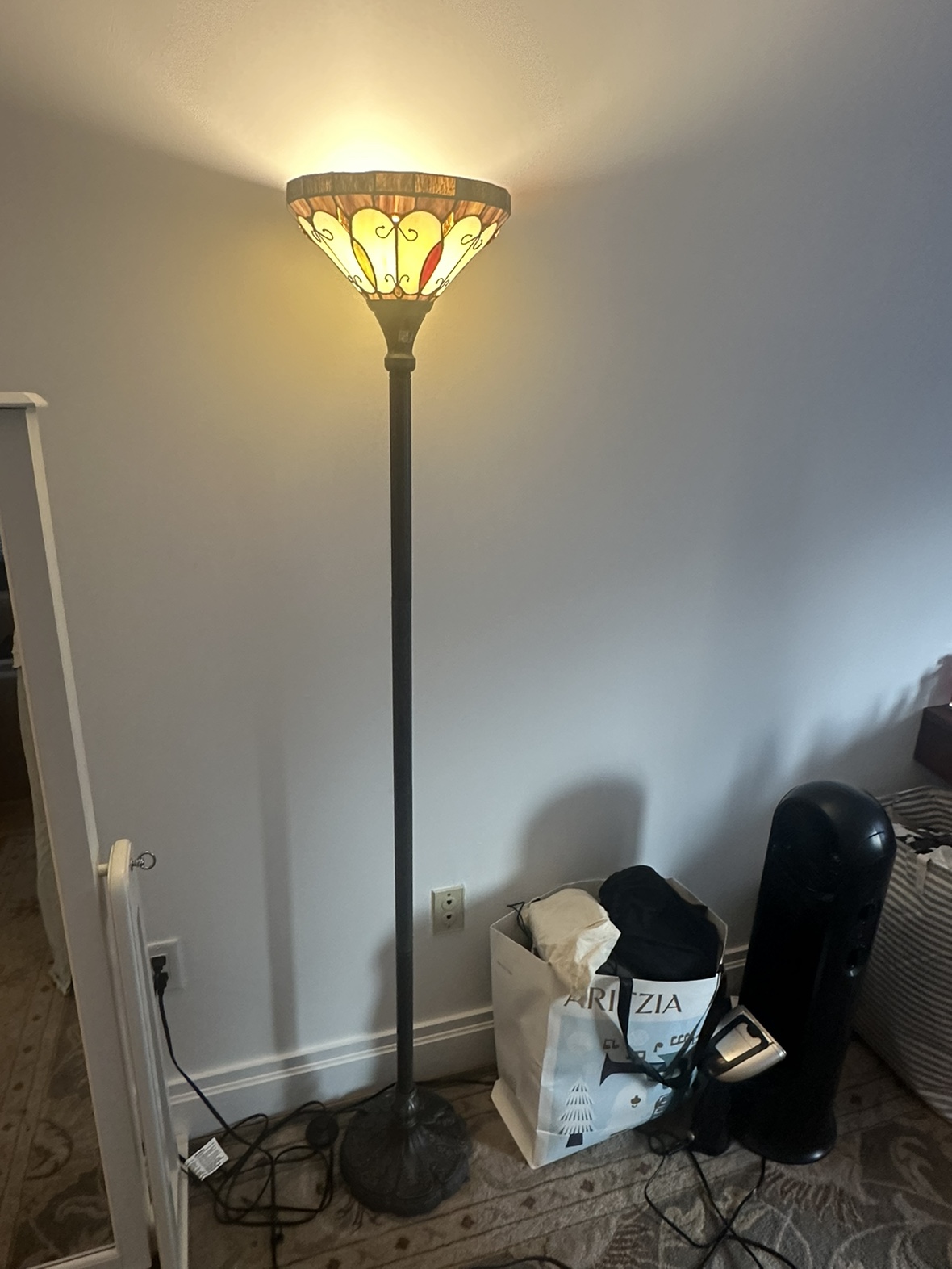Stained Glass Floor Lamp - photo 3