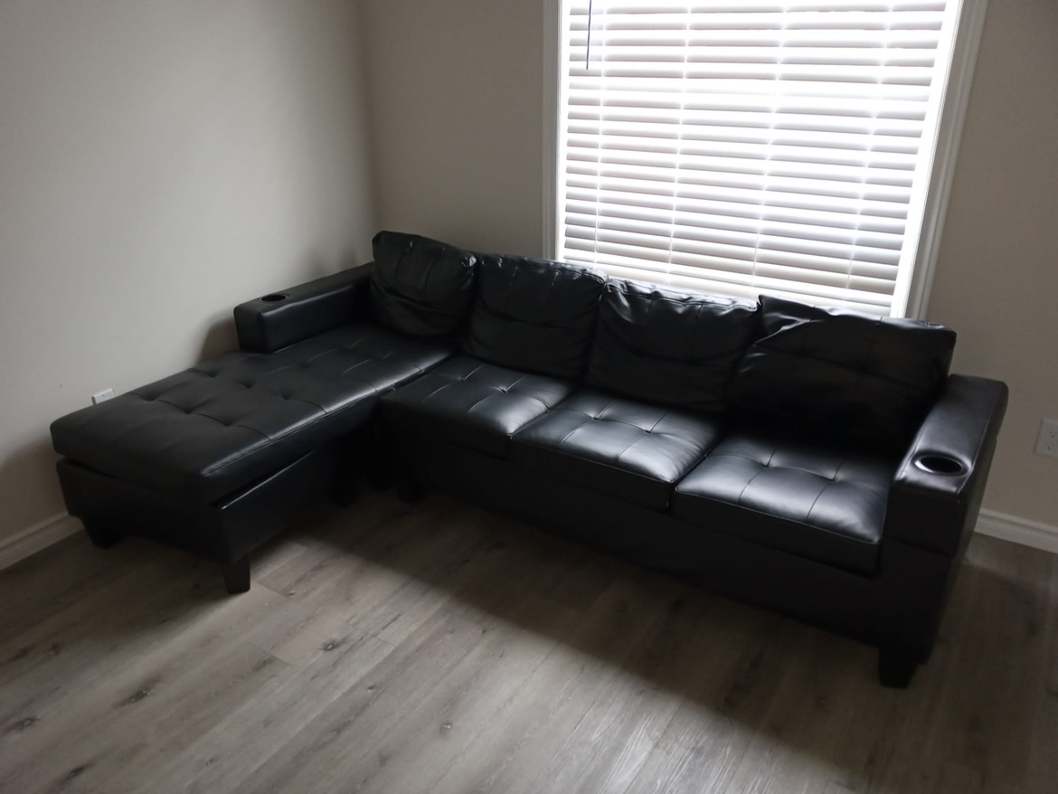Beautiful Black Sectional - photo 2