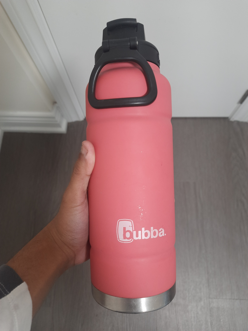Bubba Water Bottle (Pink Great condition bottom price is 5)