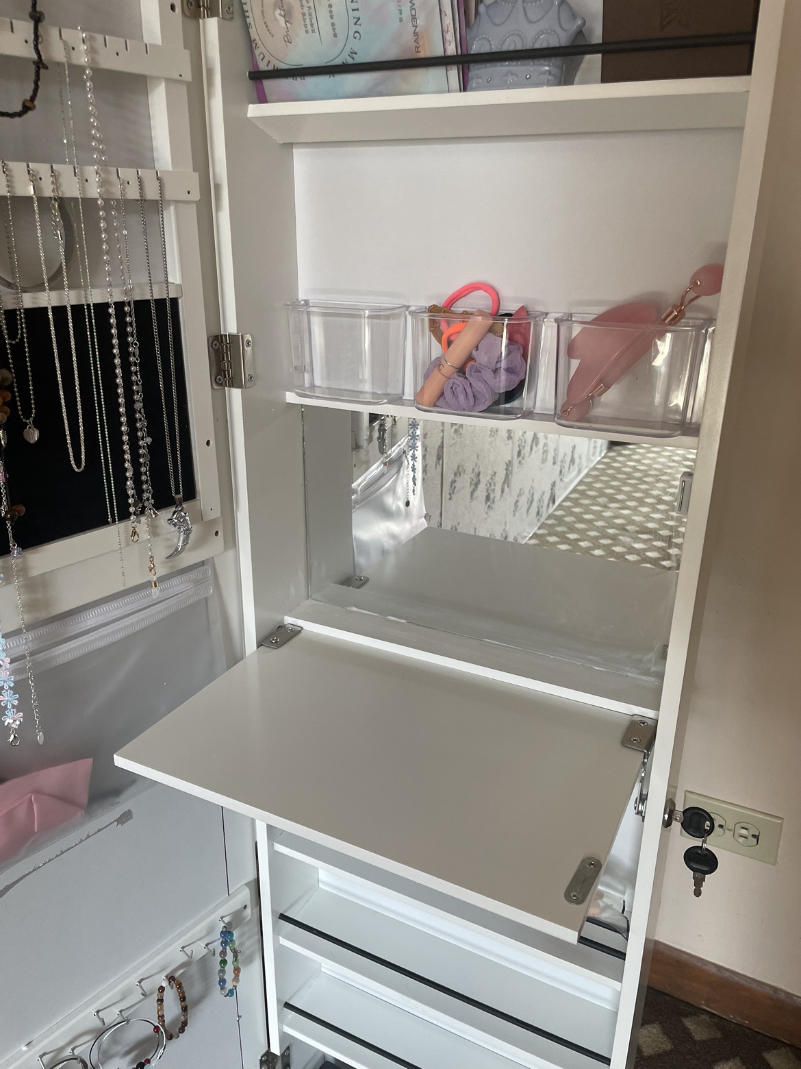 Whole body mirror with organizing storage - photo 5