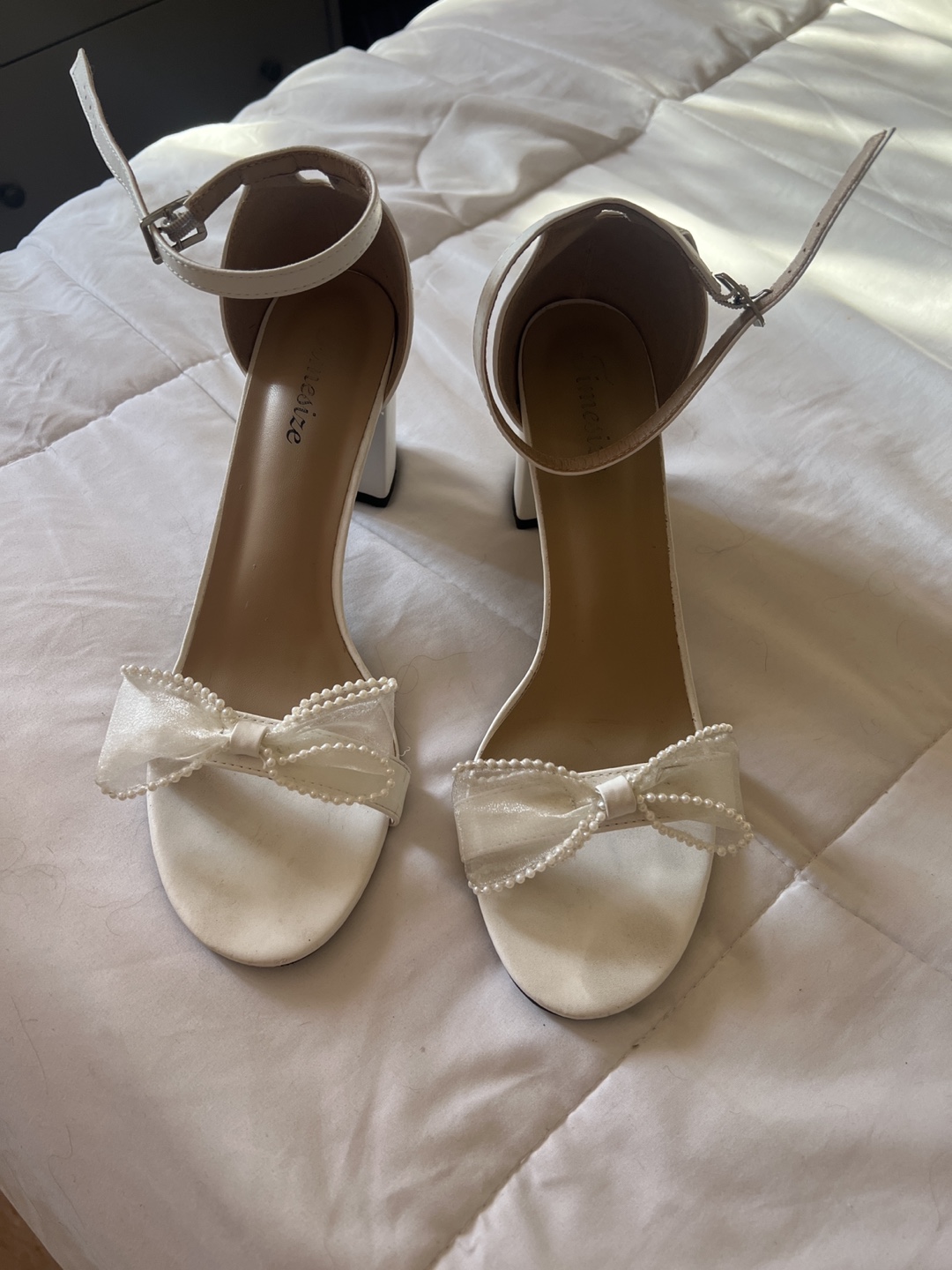 White Bow Heels