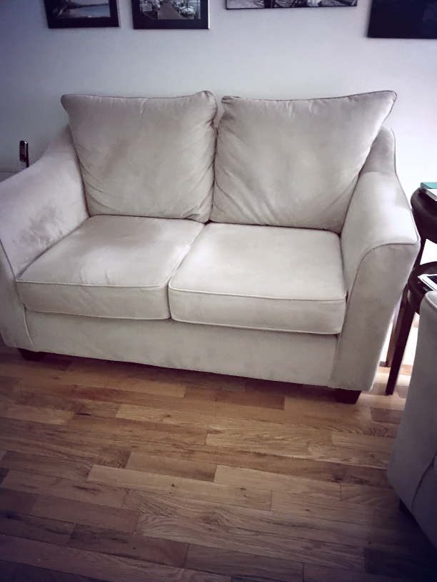 Loveseat, Armchair & End Table
