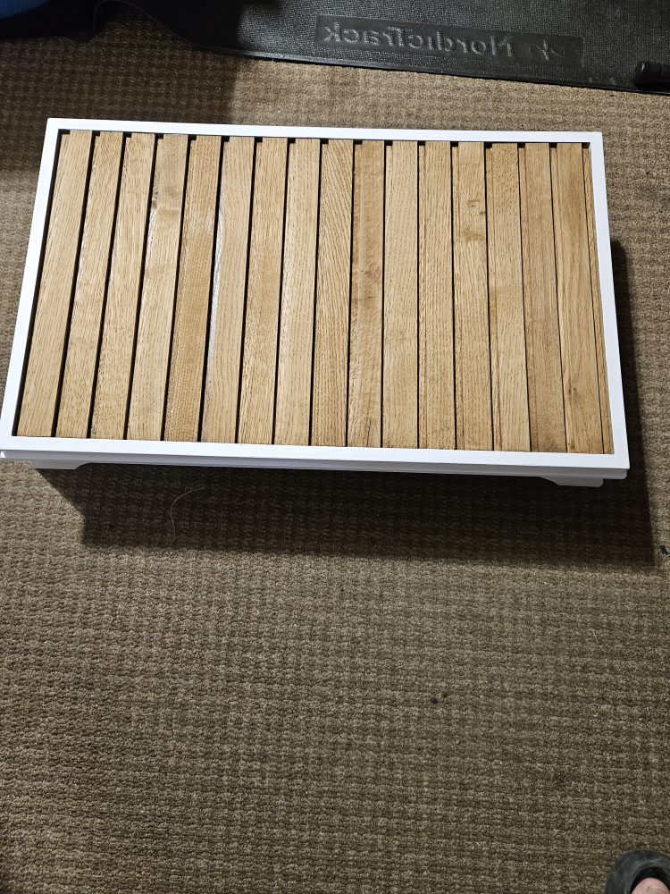 Wooden bonsai platform