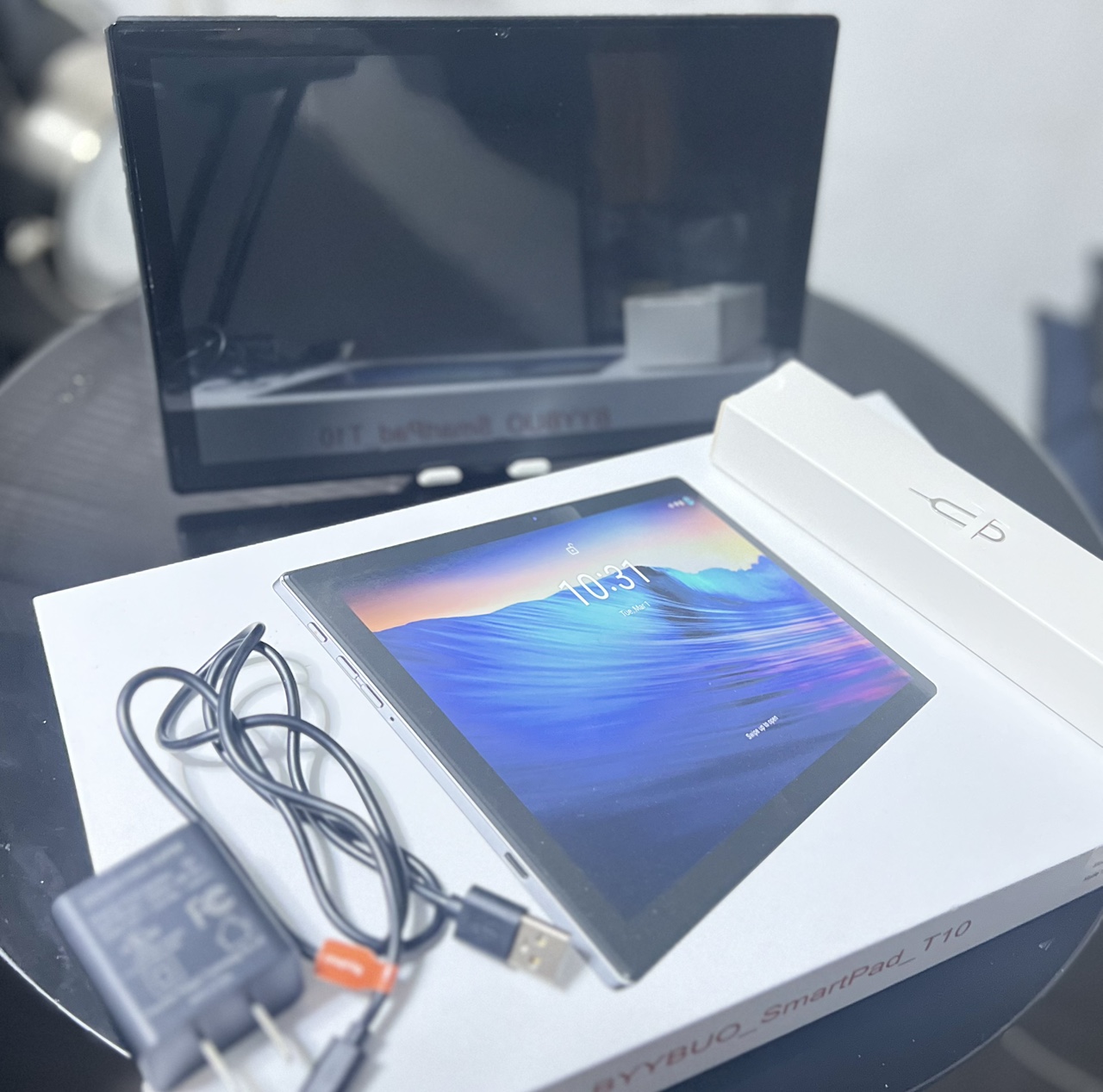 BYYBUO SmartPad T10 Tablet with FREE LARGE SOFT CHAIR image indicator(4)