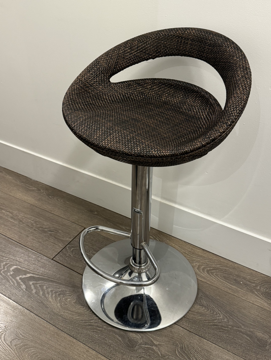 2 bar seats image indicator(2)