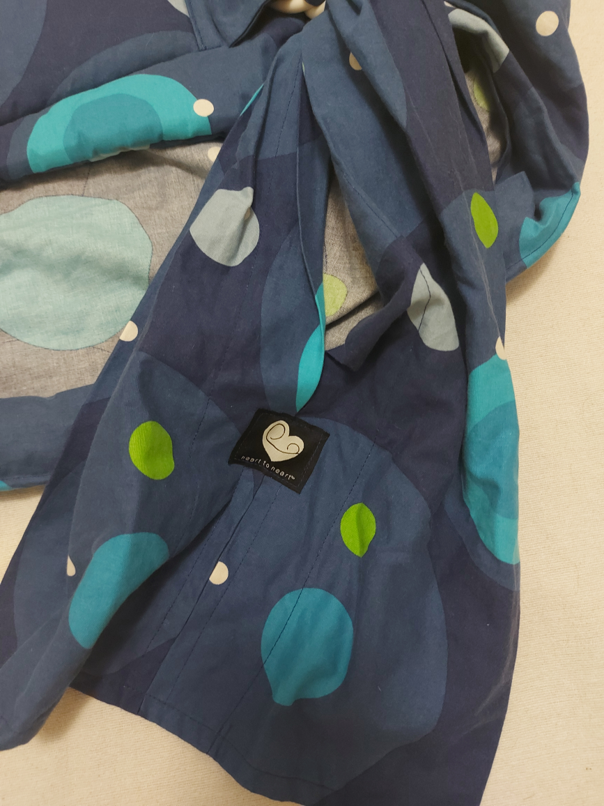 heart to heart baby sling image indicator(3)