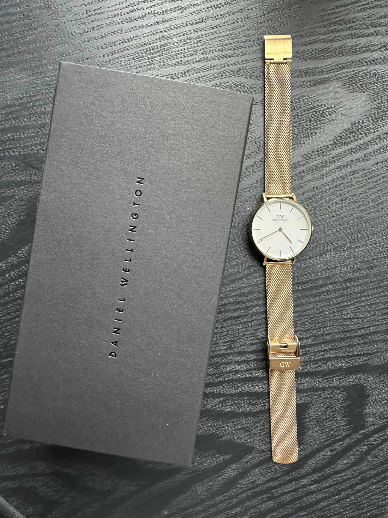 Daniel Wellington Classic Petite Rose Gold Watch image indicator(3)