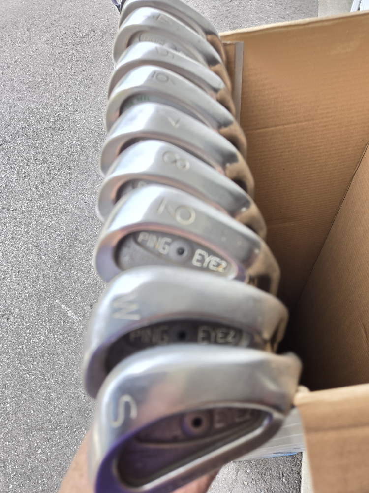 Mens Golf Clubs image indicator(2)