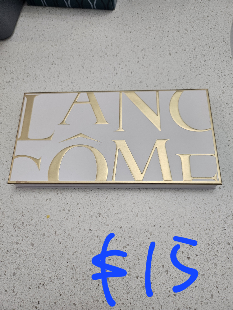 Lancome 2023 Holiday edition eye and face palette