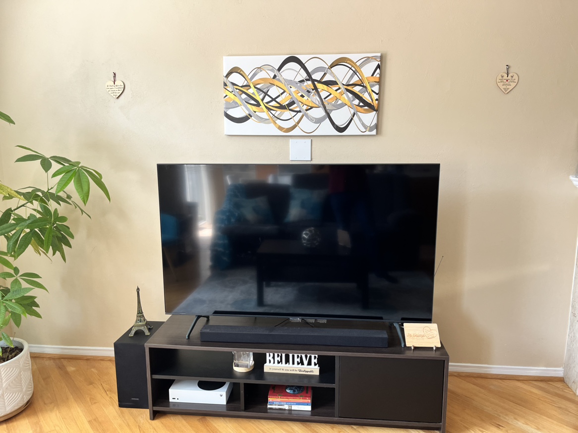 Samsung soundbar and woofer thumbnail