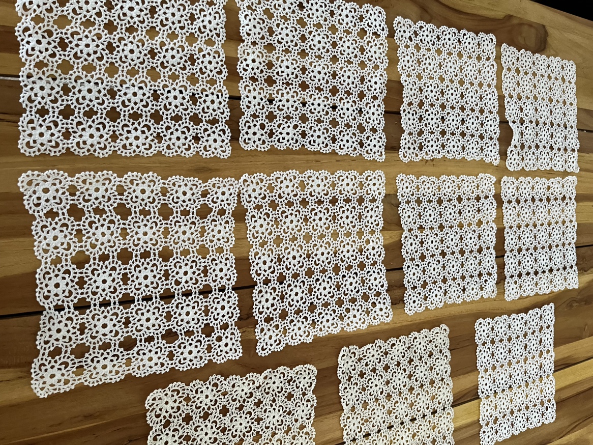 Handmade square lace doilies image indicator(2)