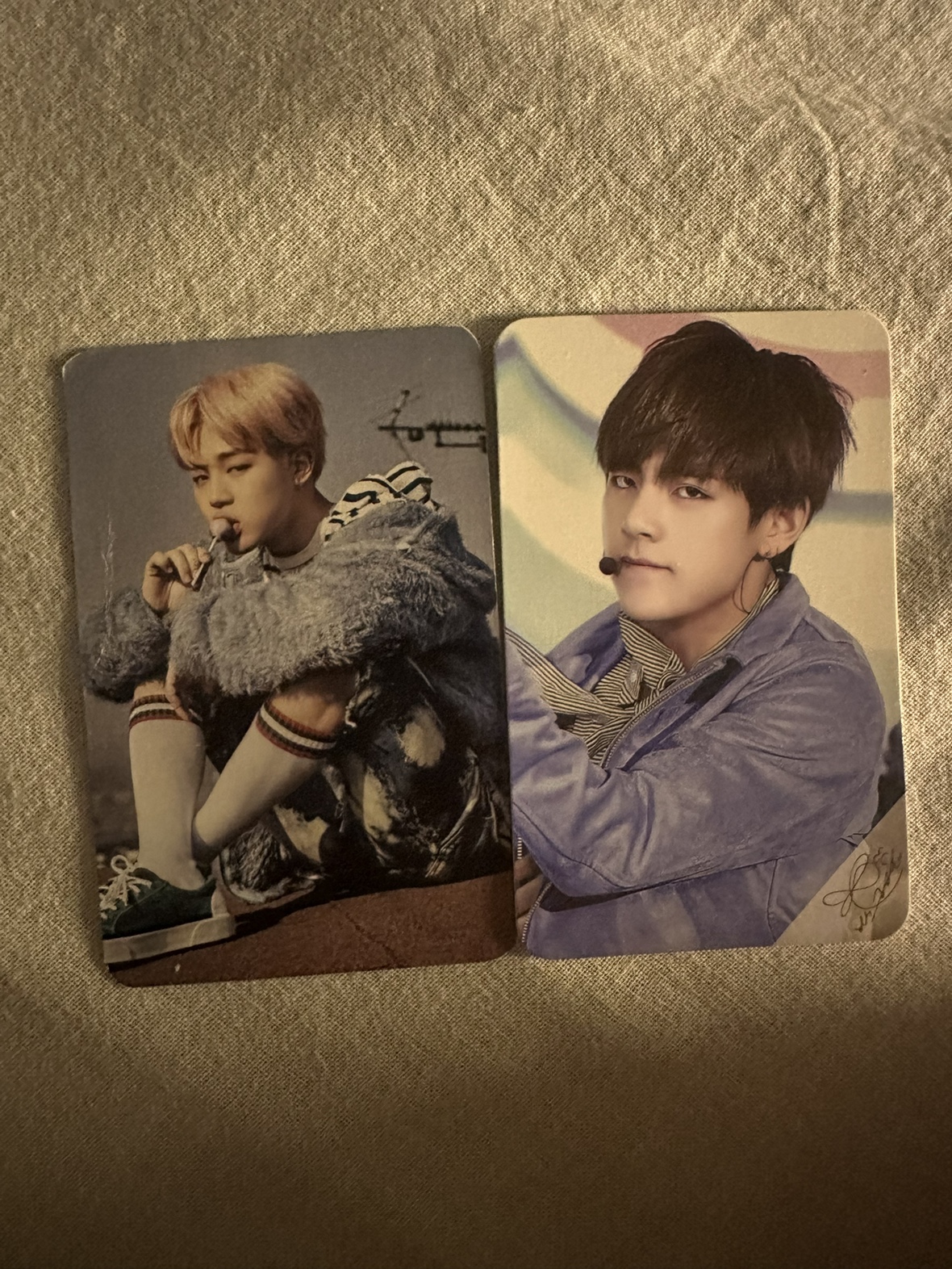 BTS Love Yourself Tear Album + Light Stick + More image indicator(8)