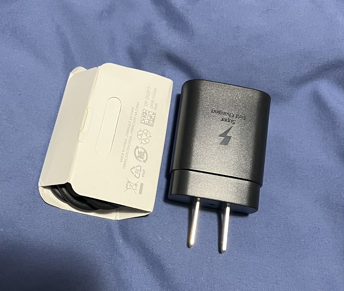 25W fast charger for Samsung Pixel *NEW* thumbnail