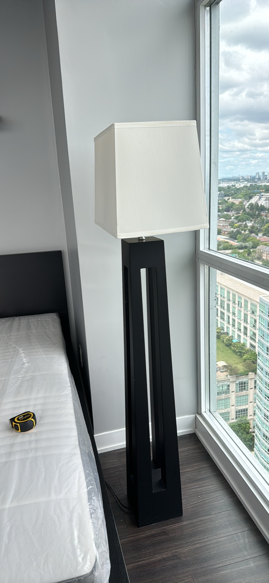 Modern solid wood Table Lamps and floor lamp image indicator(5)