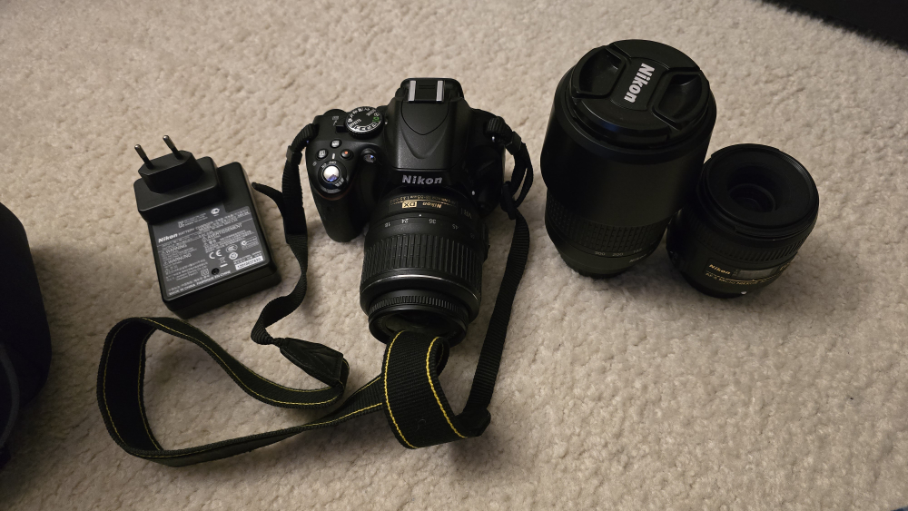 Nikon D5100 DSLR Camera with 3 Lens