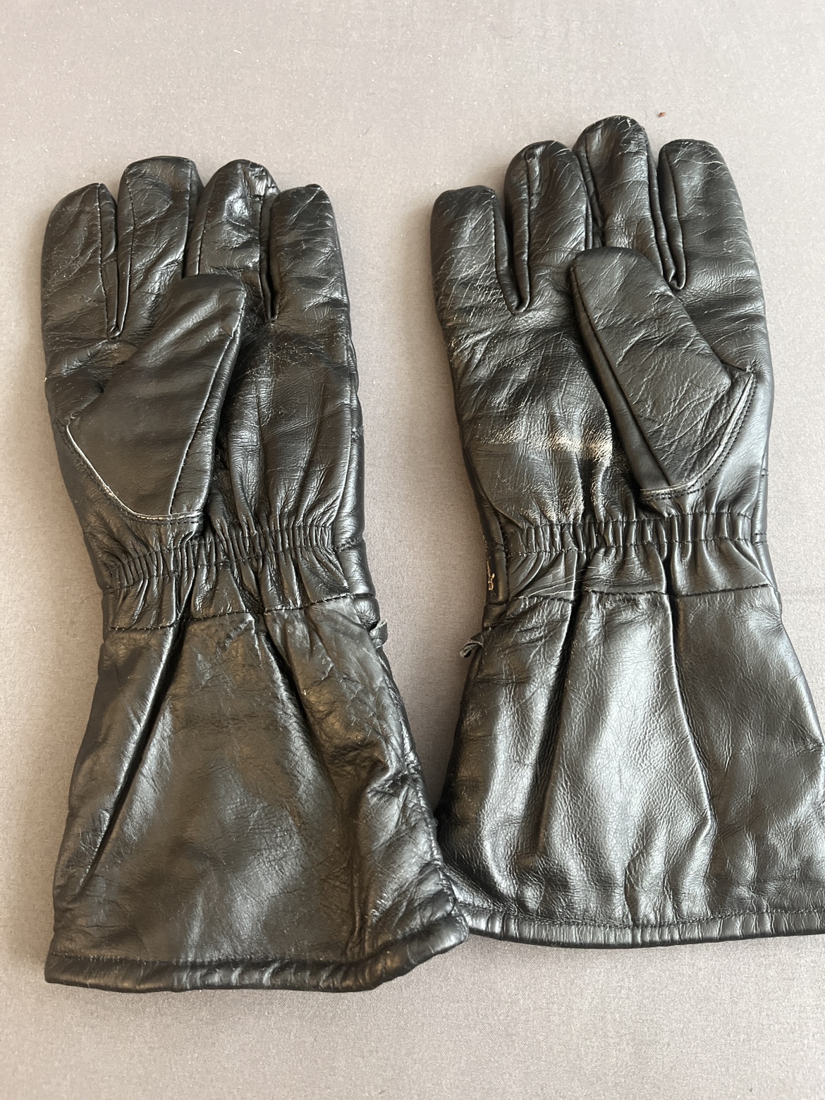 Black Leather Gloves #freecycle image indicator(3)