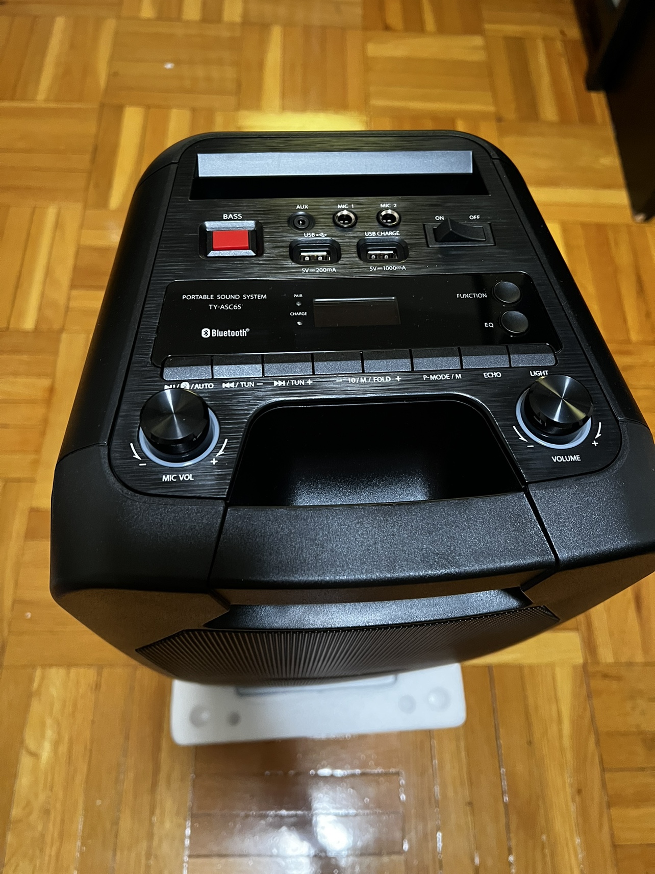 Toshiba Portable Bluetooth Speaker - photo 3