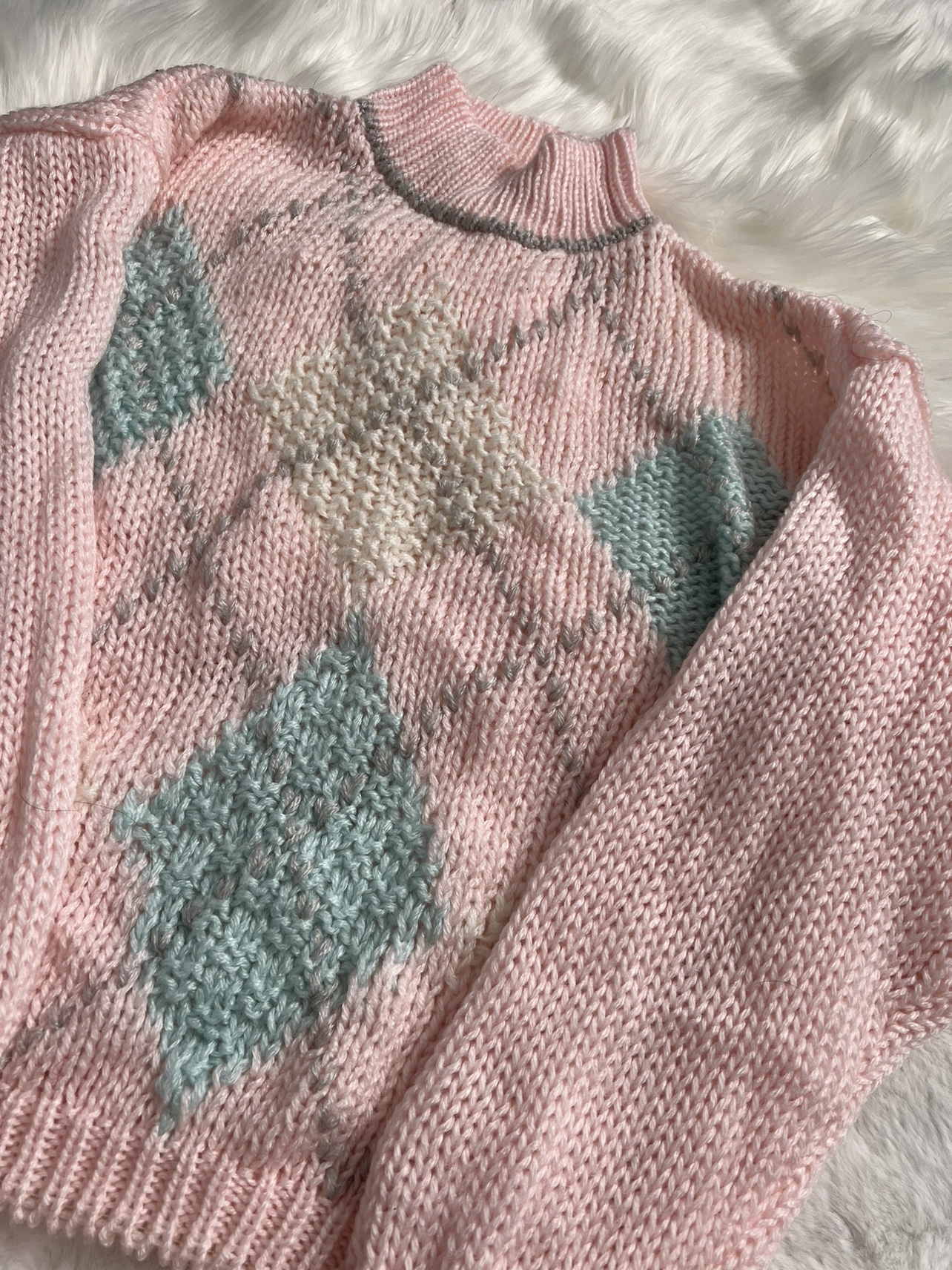 Pink Argyle Sweater image indicator(2)