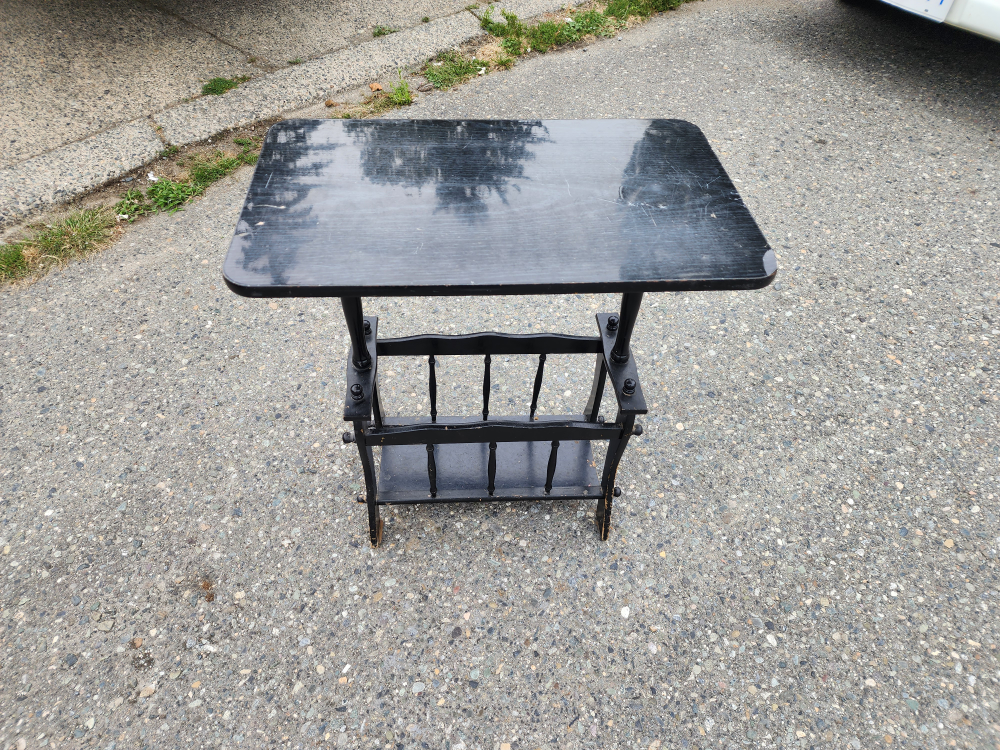 Black Magazine Rack Table