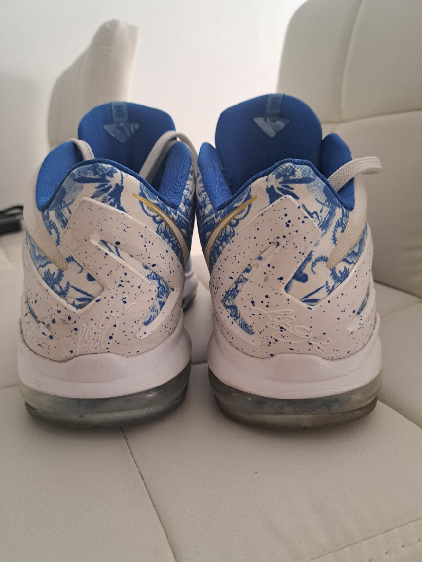 Nike Max LeBron XI Low China Pack White Cobalt Blue - photo 3