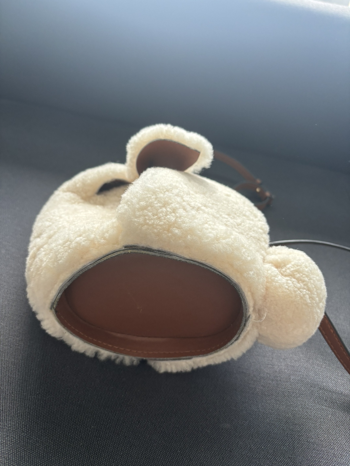 Furry Bunny Crossbody Bag image indicator(5)