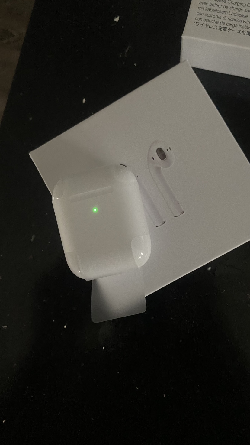 New Genuine Apple AirPods 2nd - photo 2