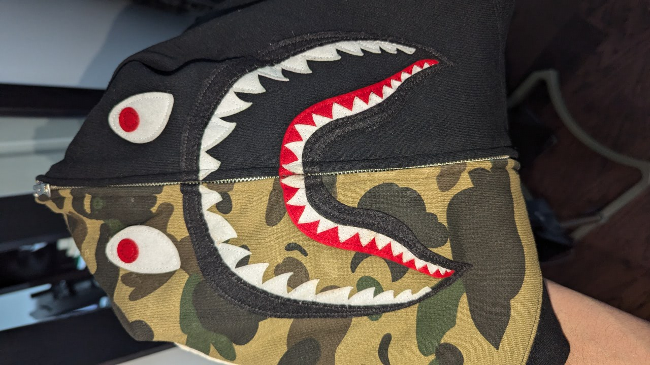A Bathing Ape Shark Hoodie image indicator(3)