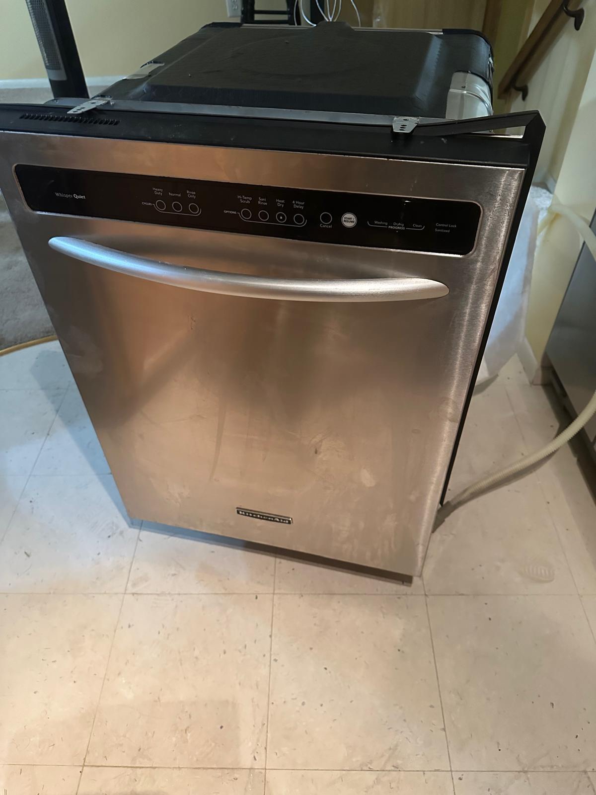 KitchenAid Dishwasher - photo 2