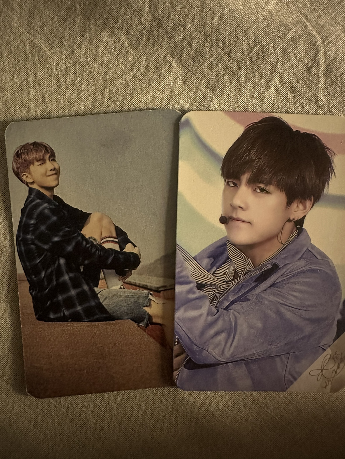 BTS Love Yourself Tear Album + Light Stick + More image indicator(9)