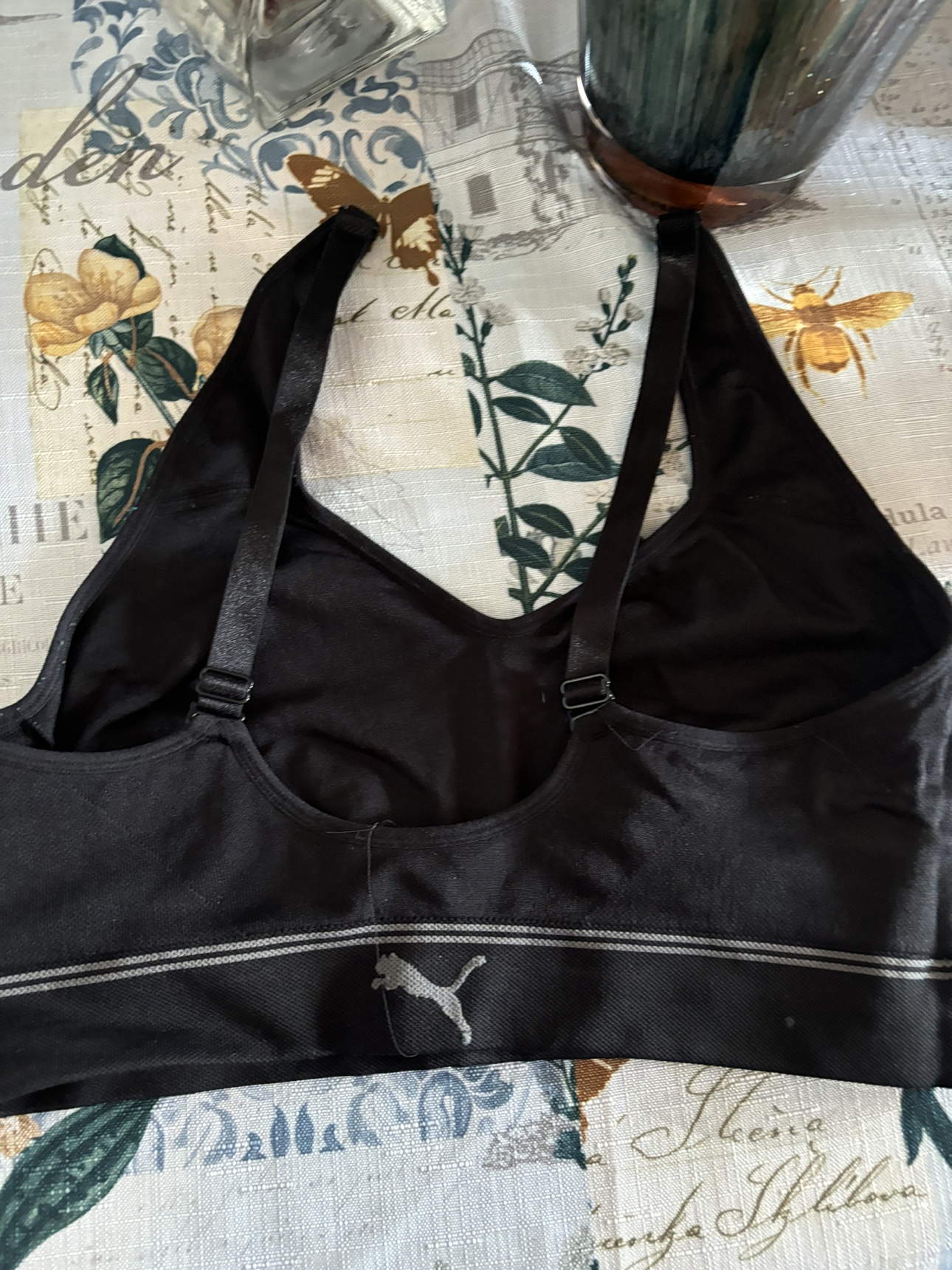 Puma sports bra image indicator(2)