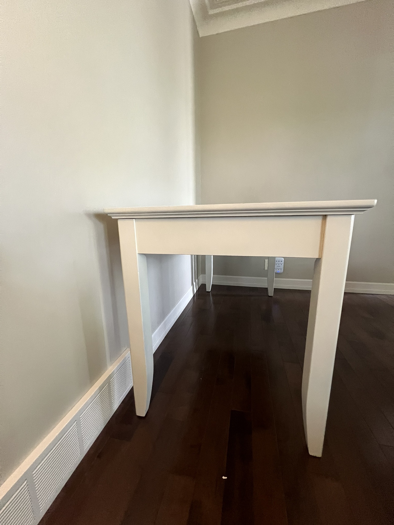 White Desk with 3 Drawers - photo 5