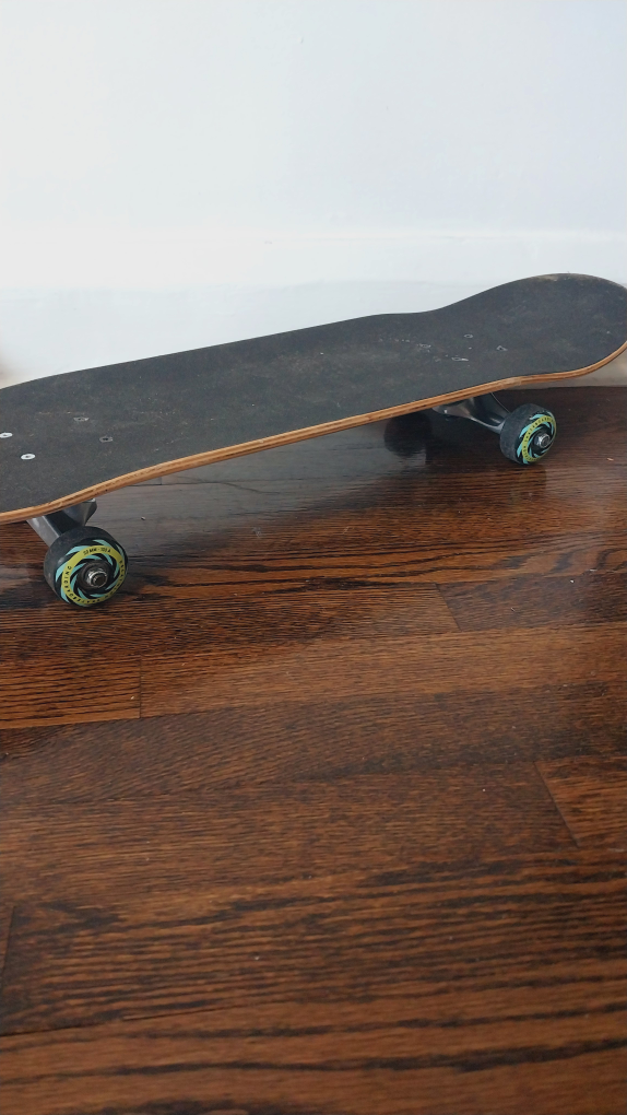 Element Skateboard thumbnail