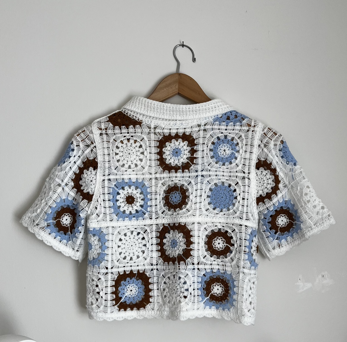 Crochet Floral Short Sleeve Blouse - From Korea - photo 4