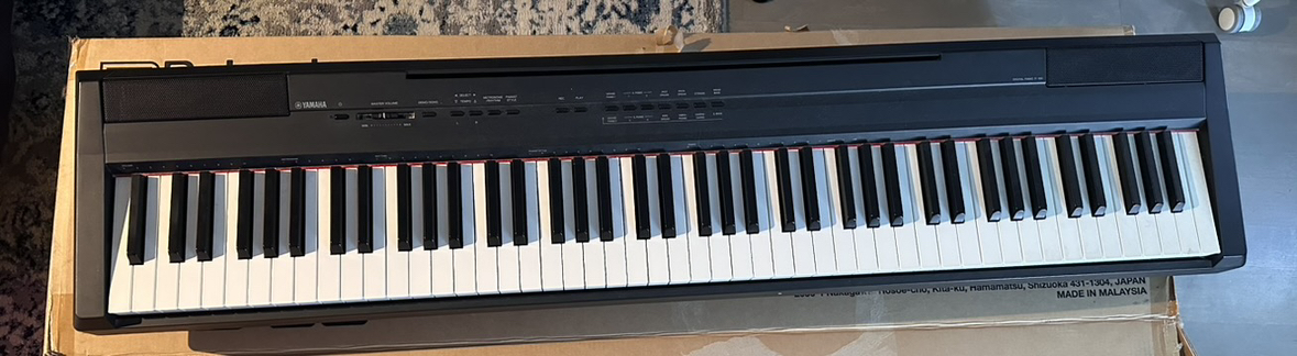 Yamaha digital piano thumbnail