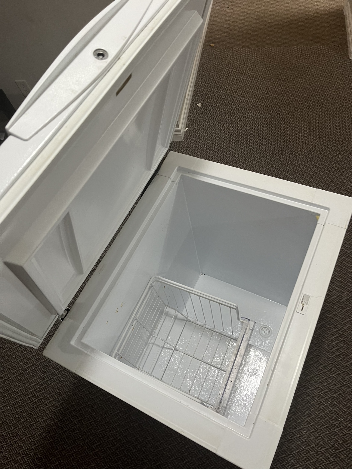 Kenmore Chest Freezer - Pick Up only