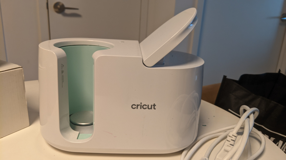 Cricut Mug Press - photo 3