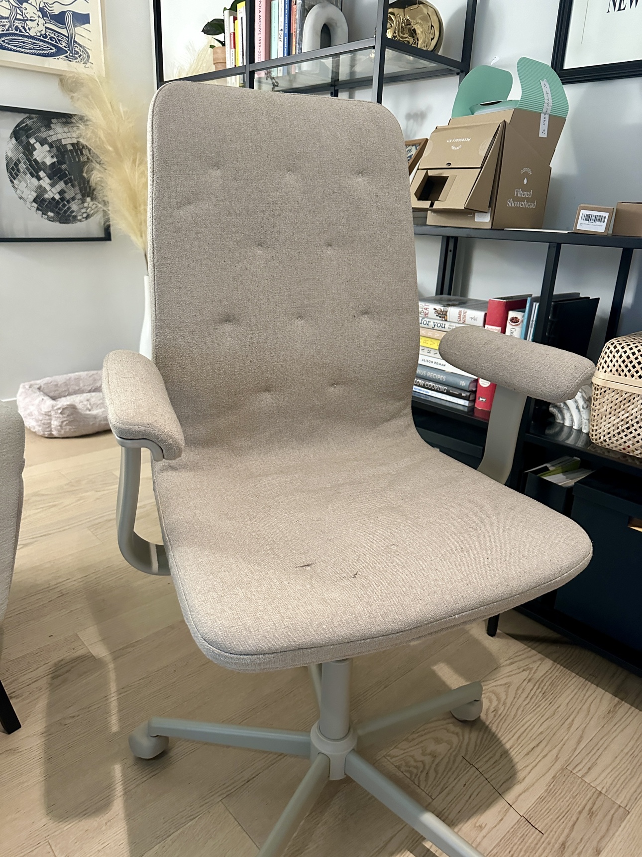 Mullfjället Office Chair with armrests