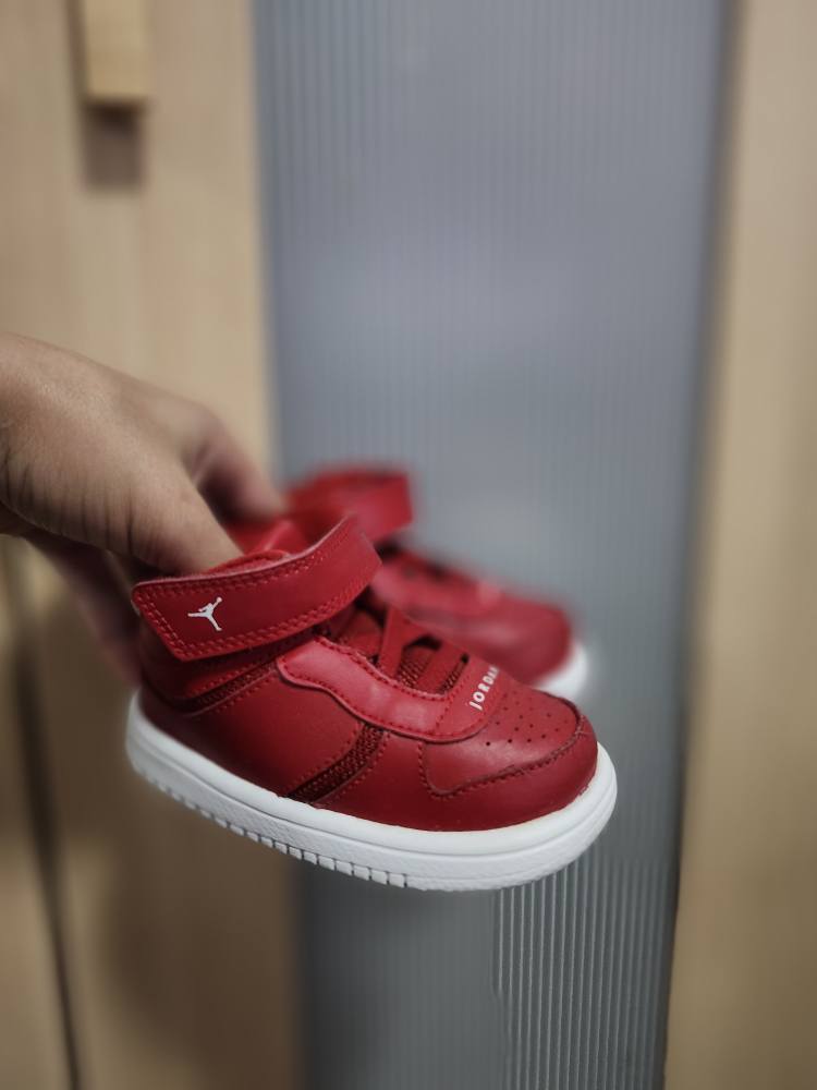 Nike Air Jordan 1 Mid (GS) c5