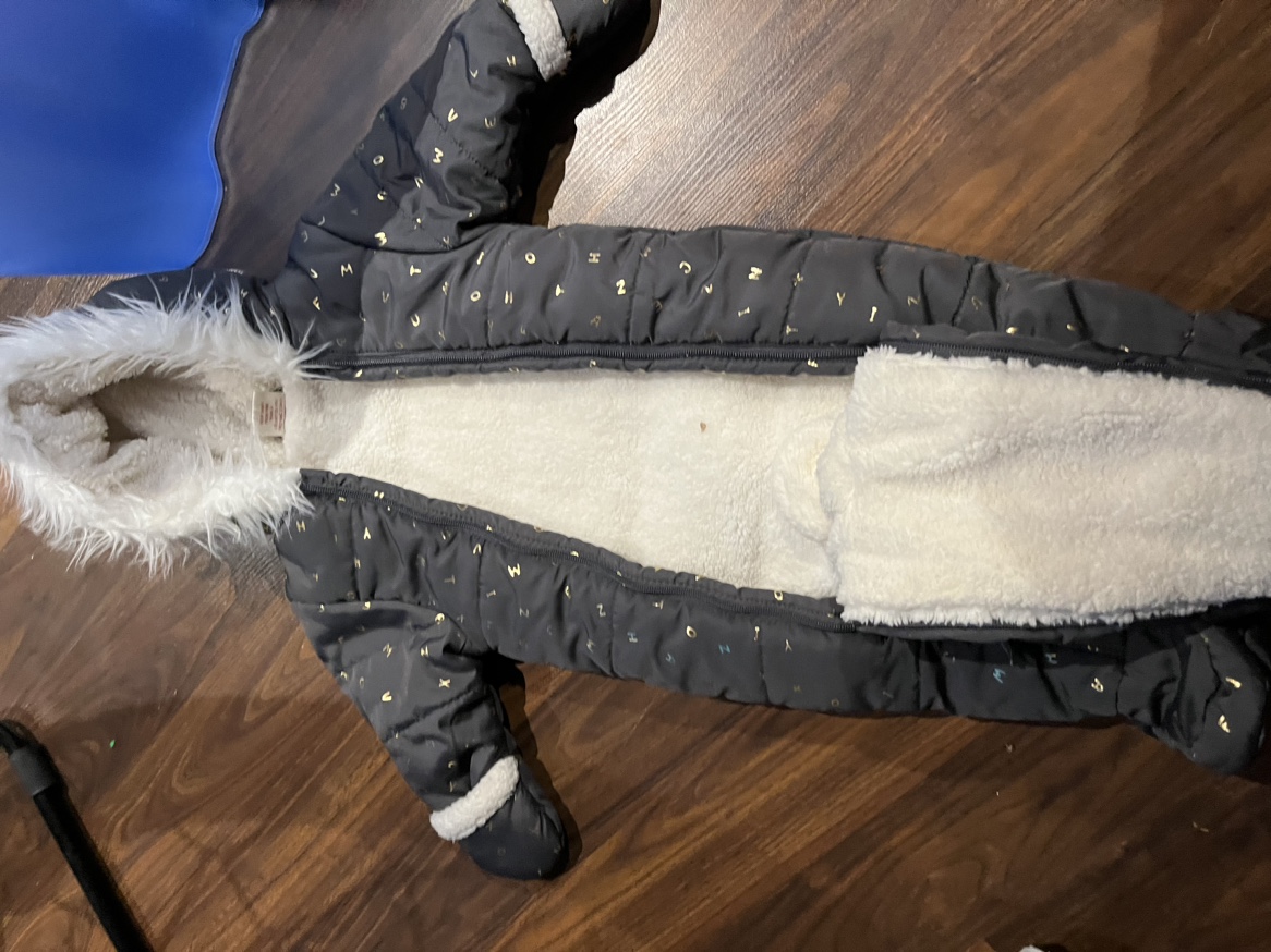 6-9 month snow suit - photo 2