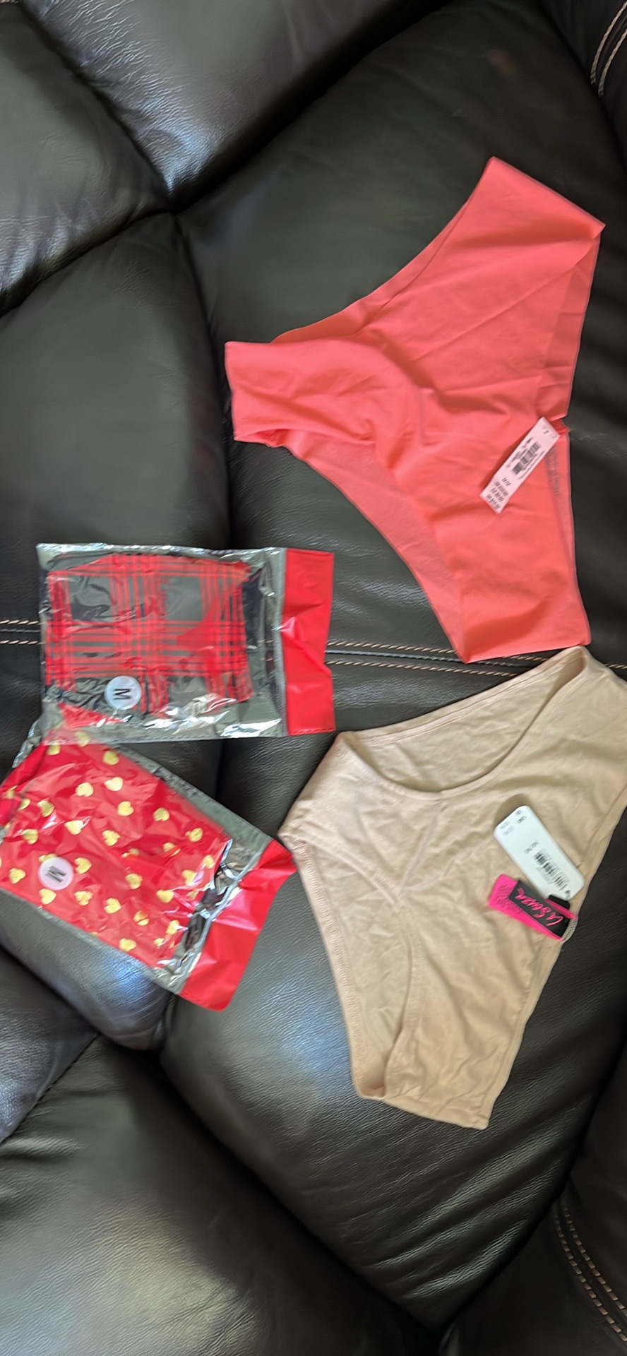 Ladies medium panties NEW includes La Senza and Victoria Secret