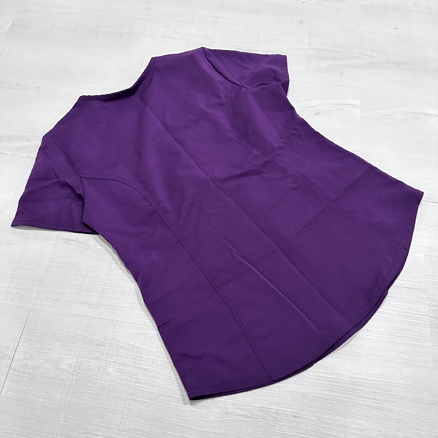 Scrubstar V-neck scrub top image indicator(2)