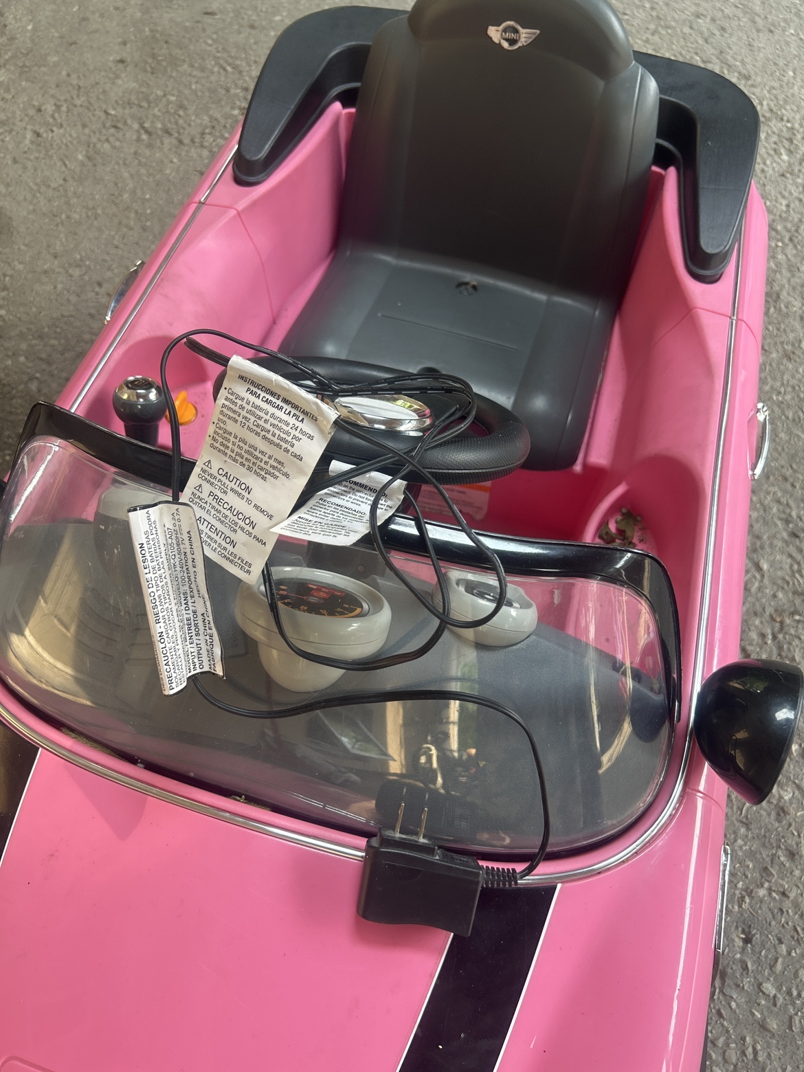 Pink Mini Cooper Ride On Car - photo 3