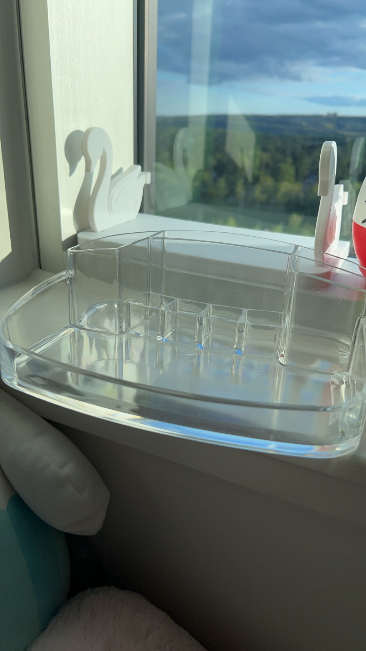 Clear Makeup Organizer - photo 3