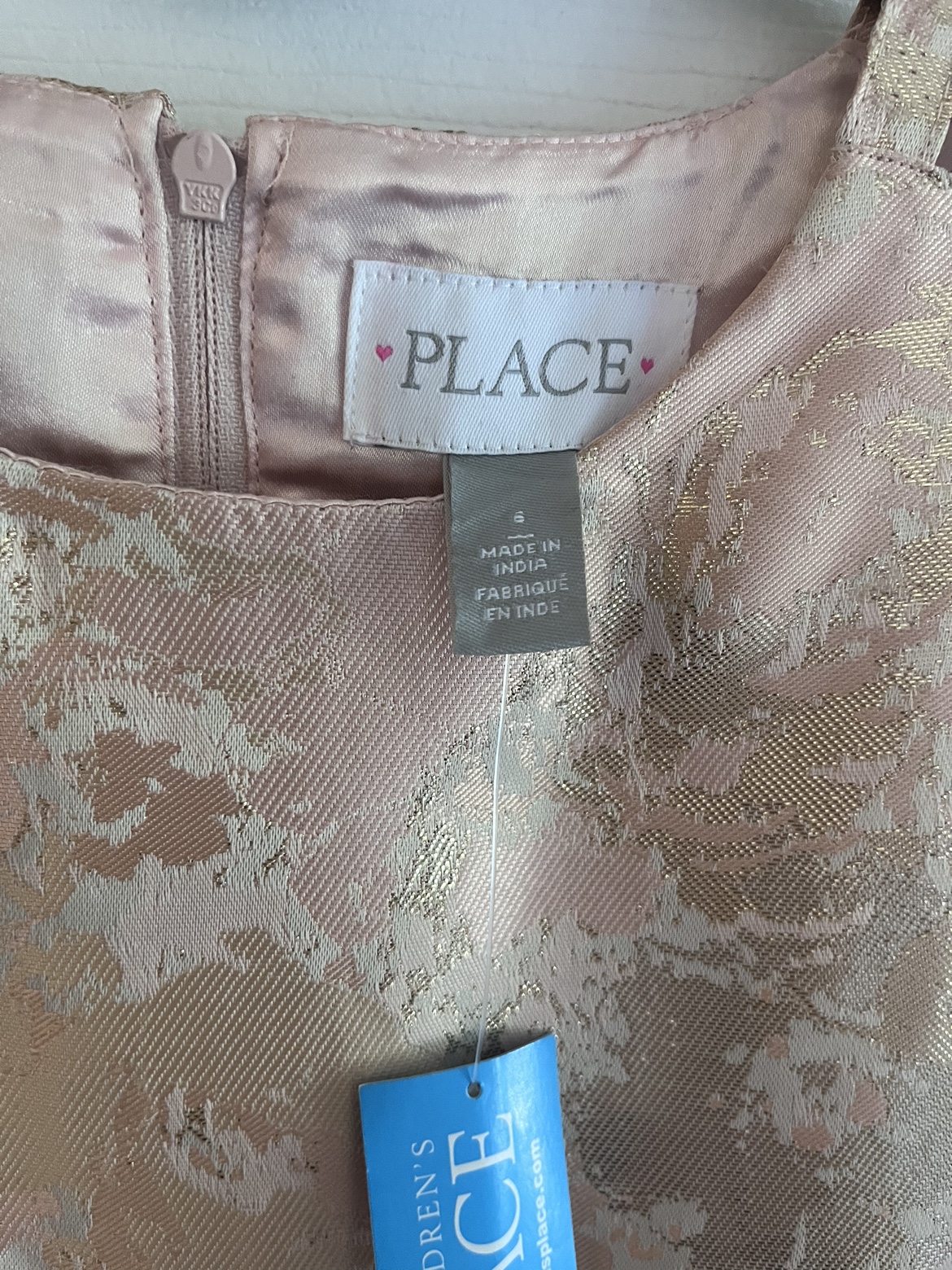 Pink and Gold Dress. Kids size 6 image indicator(4)